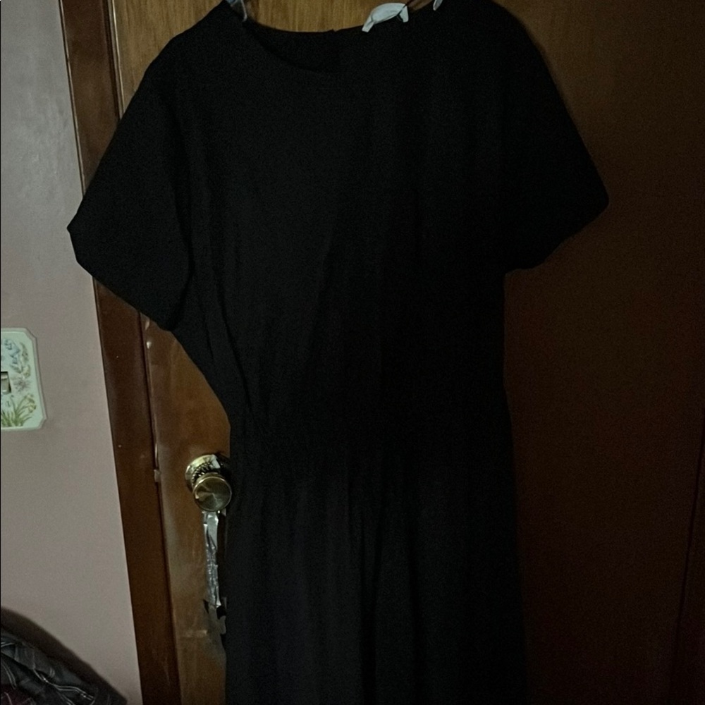 Elegant Black Dress